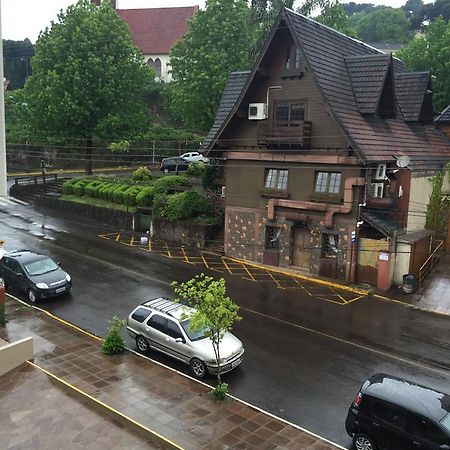 Res. Alcides Balzaretti Gramado Exterior foto